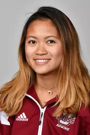 Suzanna Yeung Headshot