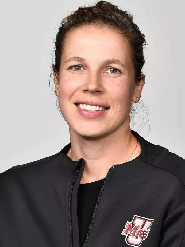 Steph Chivers Headshot 2019