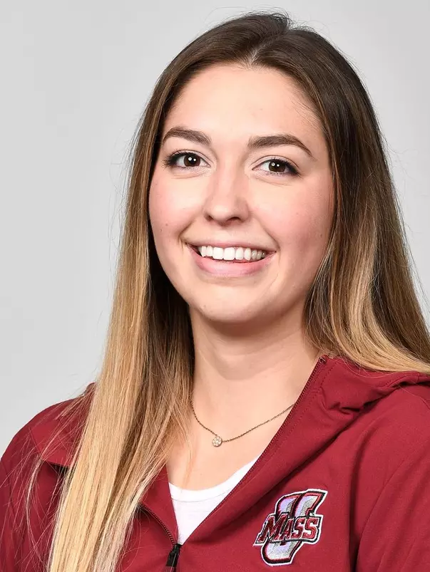 Danielle Hutcheson 2019 Headshot