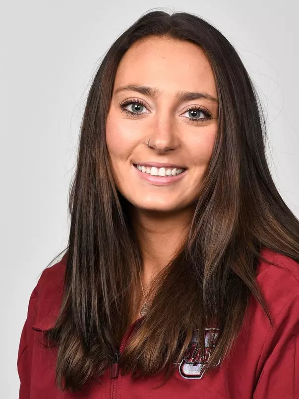 Anne Madeiros 2019 Headshot