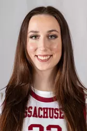 Maeve Donnelly 2020-21 Headshot