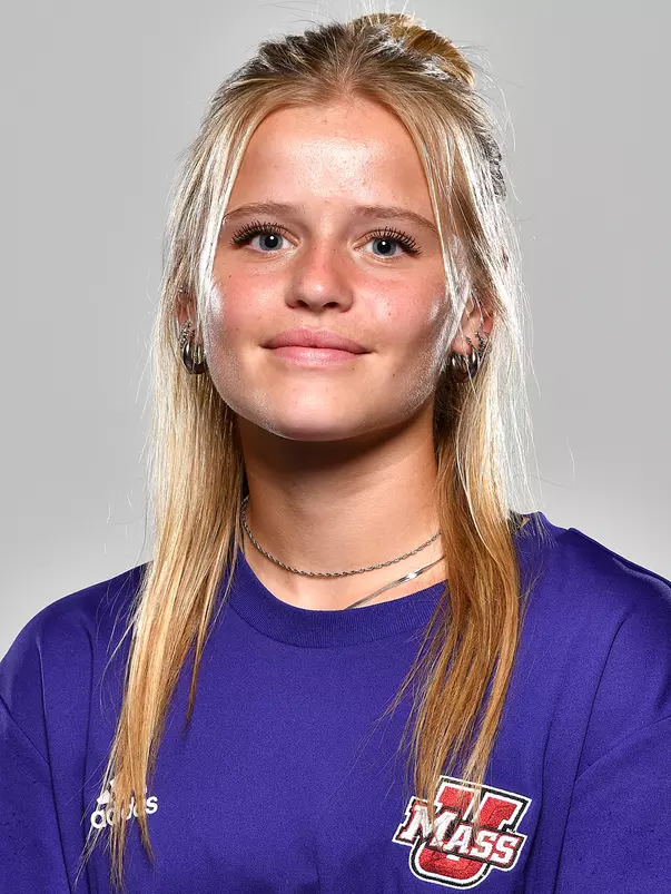 2022_FH_van Herwijnen_Myrte