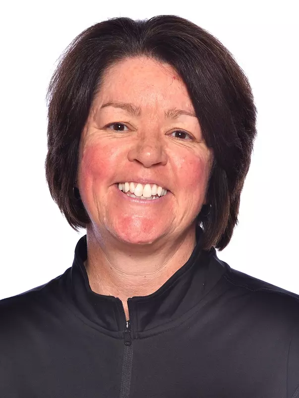 Dayna Smith Headshot