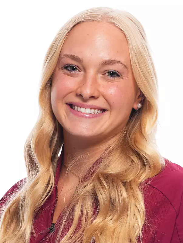 Schoenauer _ Headshot