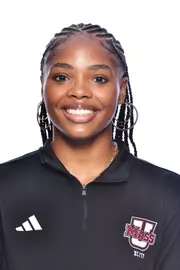 Williams _ Headshot