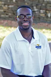 Oscar Emegano