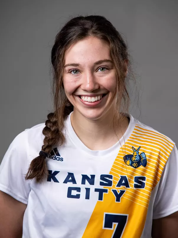 Sophia Grantham Headshot