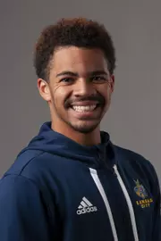 Holmes Headshot 2021