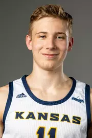 Justus Peuser Headshot