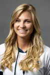 Wonderly Headshot 2021-22