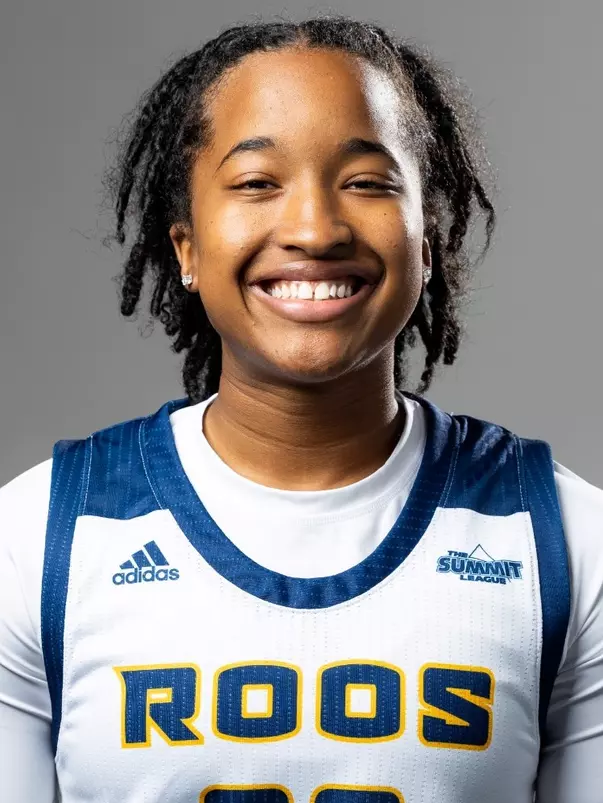 Rain Green 2022 Headshot USE THIS