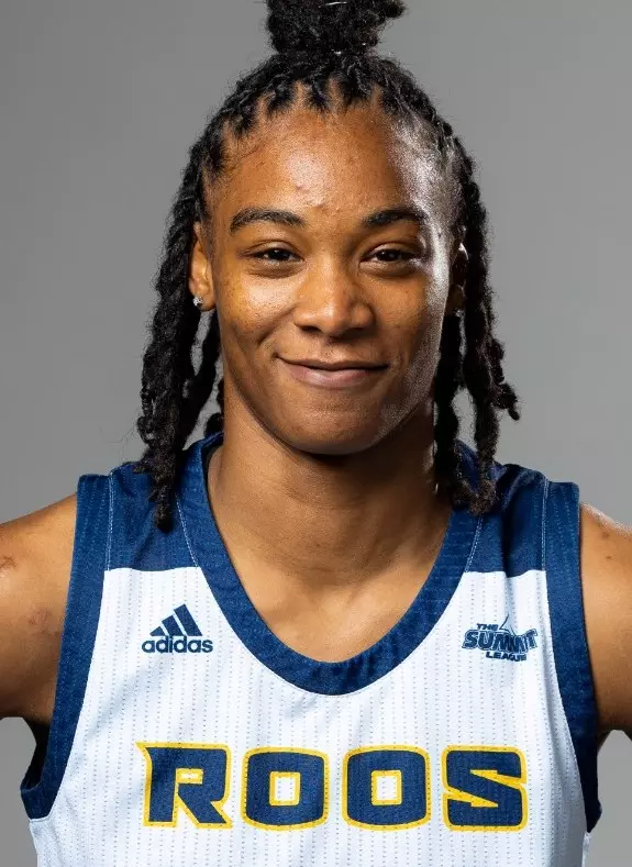 Sanaa' St. Andre 2022 Headshot USE THIS