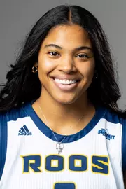 E'Lease Stafford 2022 Headshot USE THIS