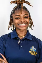 Imari Roach 2022 Headshot