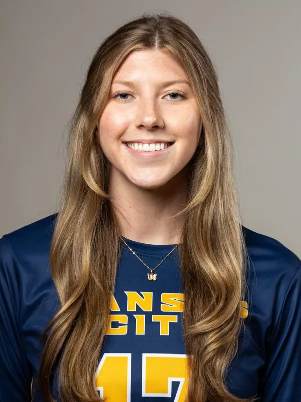 2022 Georgia Mullins Headshot