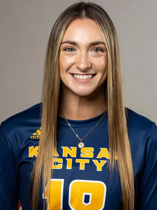 2022 Rachel Sturdevant Headshot