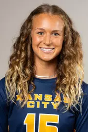2022 Raina Smith Headshot