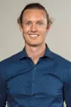 2022 Zach Warring Headshot