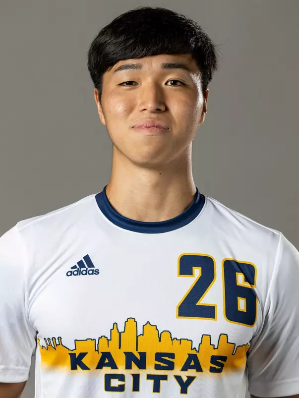 Manaka Sato 2022 Headshot