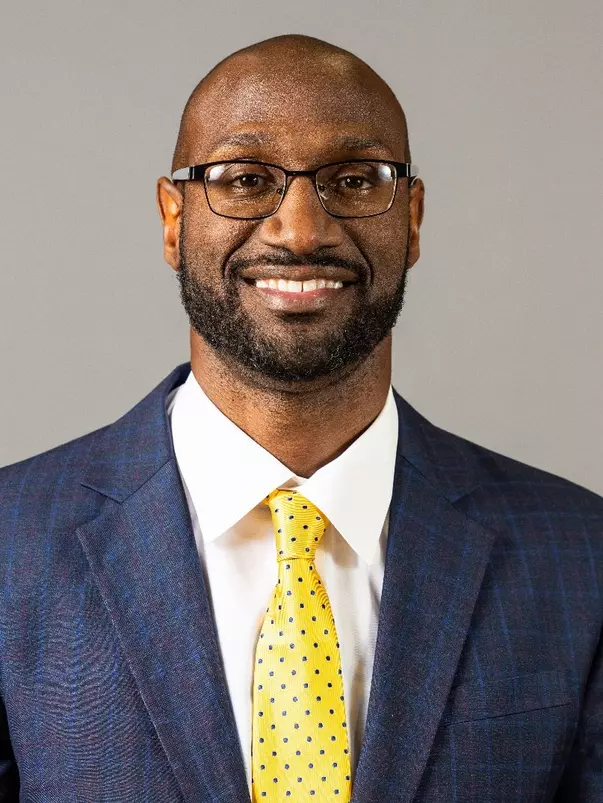 Anthony Richardson 2023-24 Headshot