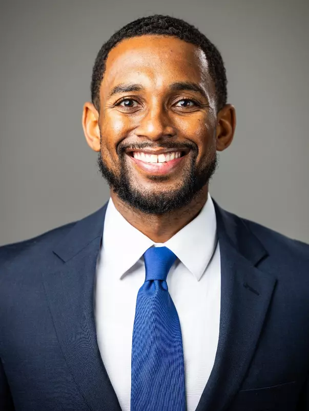 Justin Tabor Headshot