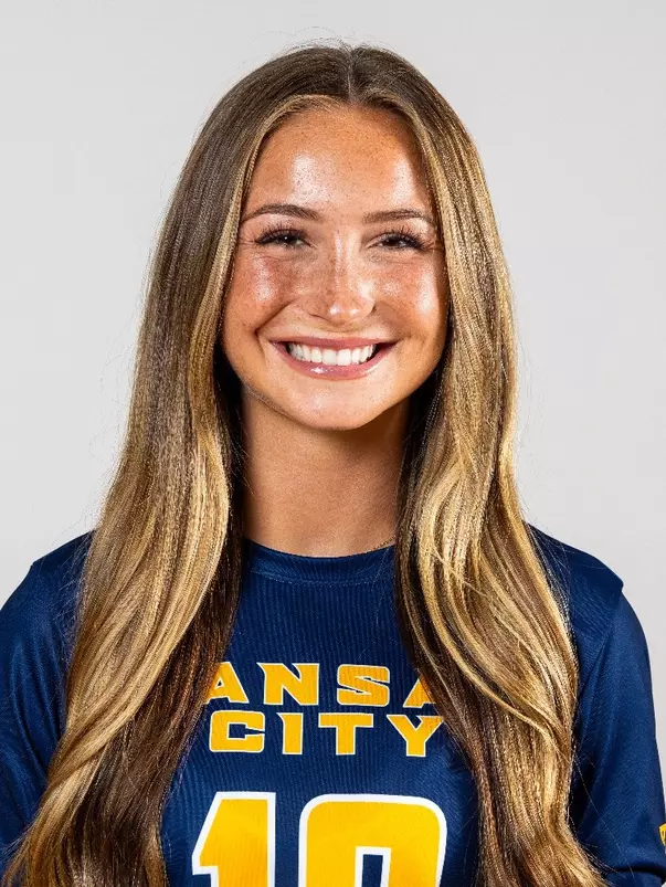 Payton Benoit 2023 Headshot