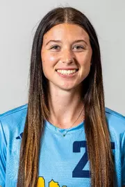 Anna Jennings Headshot 2023