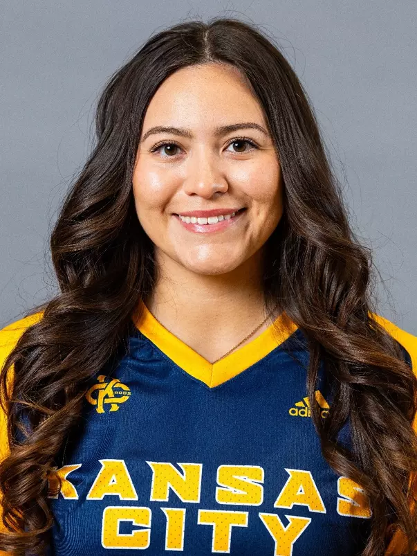 Dericka Castillo 2024 Headshot