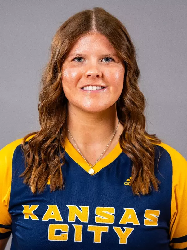 Amelia Fitzgerald 2024 Headshot