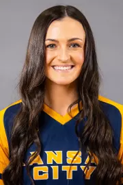 Sydney Nichols 2024 Headshot