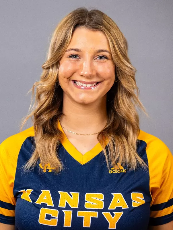 McKinzi Sowles 2024 Headshot