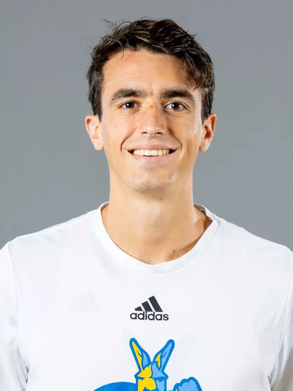 Joan Rocha-Navarro 2024 Headshot