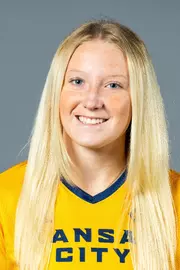 Maddie Sibbing 2024 Headshot