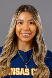 Leilani Bustamante 2025 Headshot