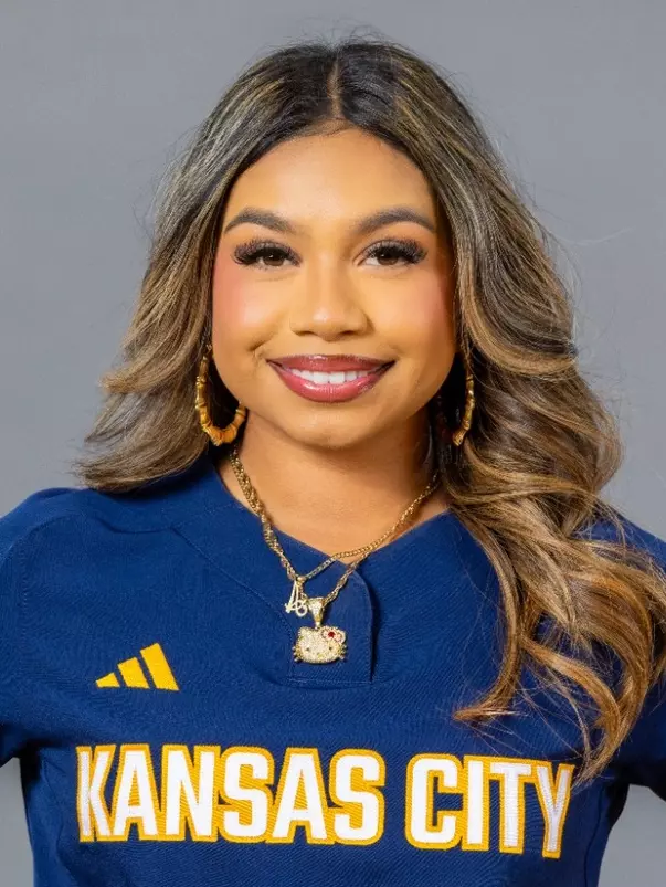 Ava Martinez Headshot 2025