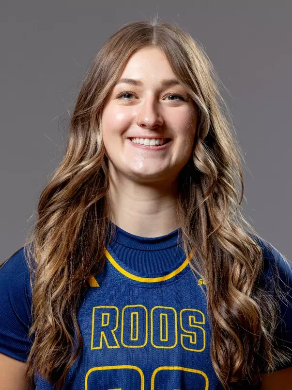 Hallie Majoros 2025 Headshot