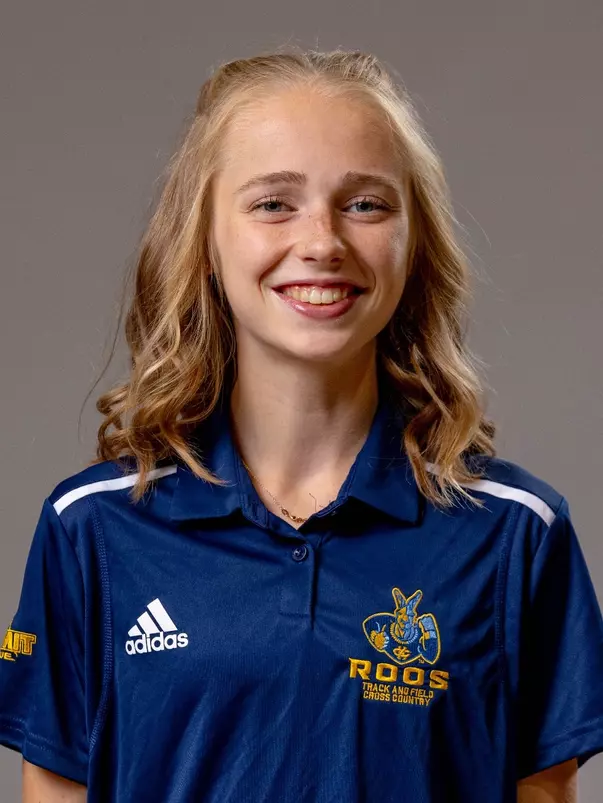 Mariah Belmont headshot