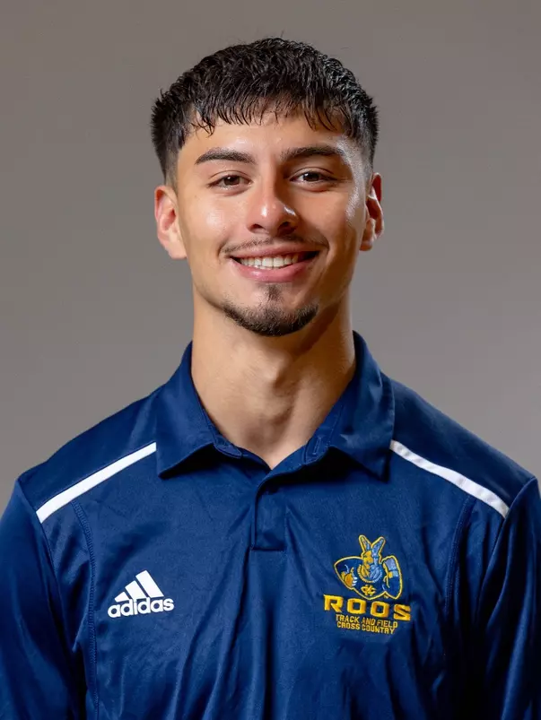 Miguel Hernandez headshot