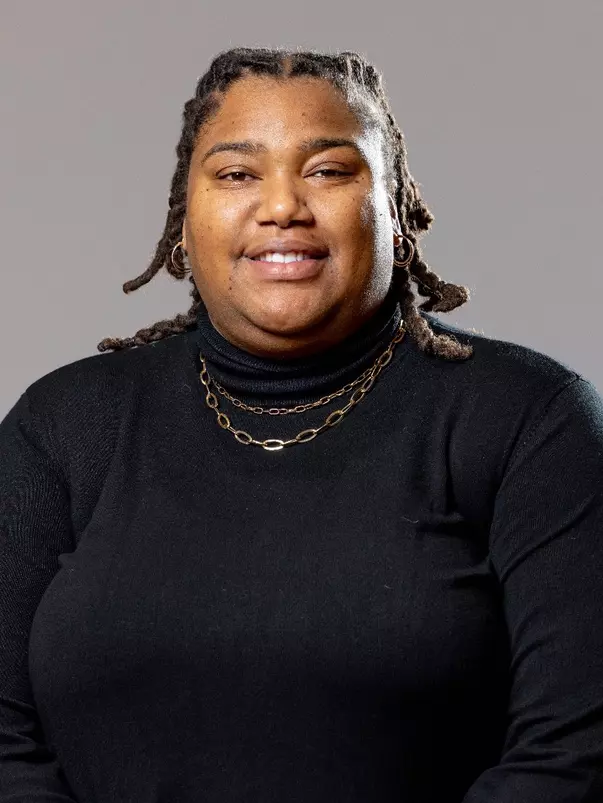 La'Karis Salter Head Shot