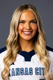 Mary Cunningham 2026 Headshot