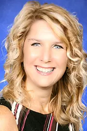Betsy Noel