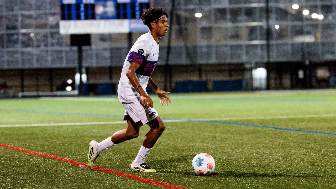 Marinho Oldenburg Against Holy Cross