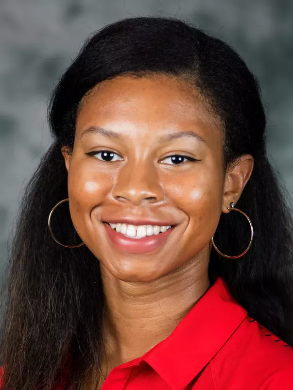 Athlete headshot of Alexandra Hargrett taken on September 24, 2020. (Photo by Leah Stauffer)