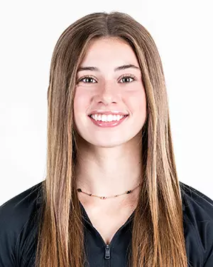 Maddie Komoroski Head Shot