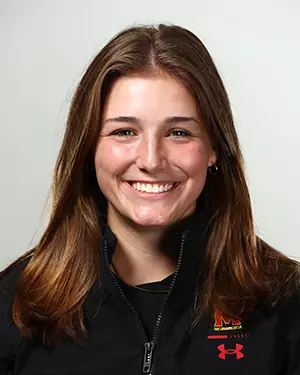 Christina Calandra Headshot