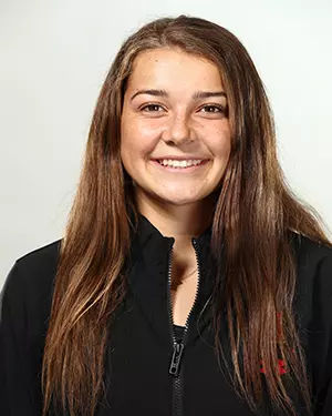 Kylee Niswonger Headshot