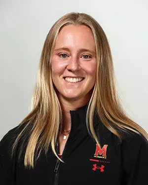 Leah Crouse Headshot