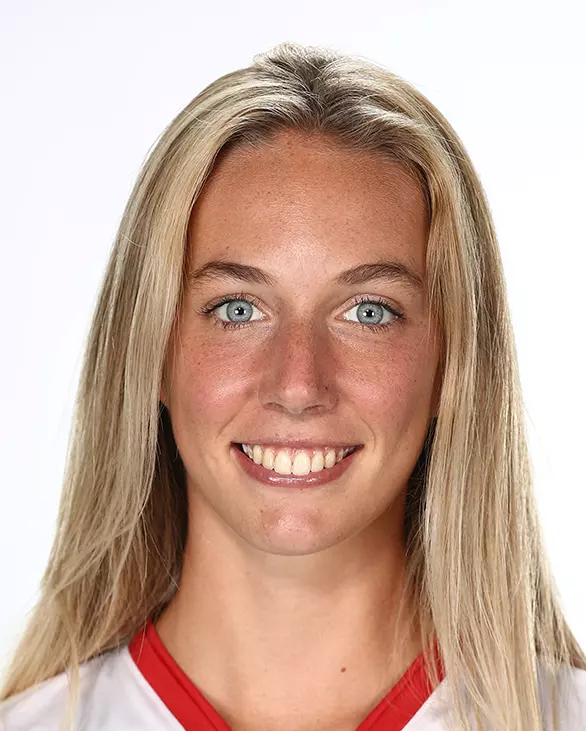 Halle Johnson Headshot