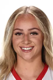 Julie Lynch headshot