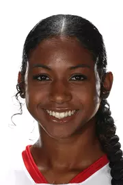 Mia Issac Headshot